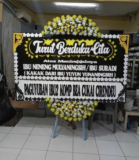Papan Bunga Duka Bayem Kasembon