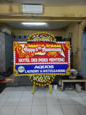 Papan Bunga di Bayem Kasembon